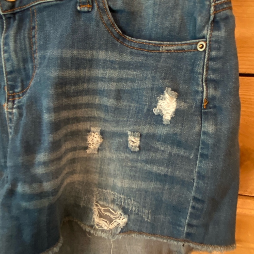Rue21 Distressed Denim Shorts - Picture 6 of 11